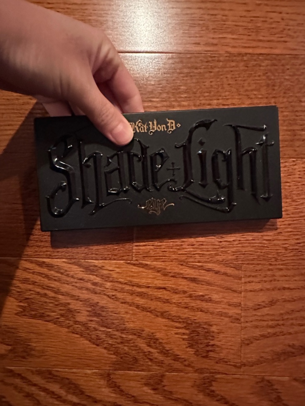 Kat Von D Black Embossed 'Shade + Light' Eye Palette No box!